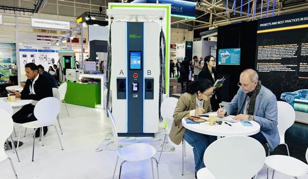 开拓欧洲市场新篇章！诸侯快讯携光储充一体化整体解决方案闪耀慕尼黑(图2)